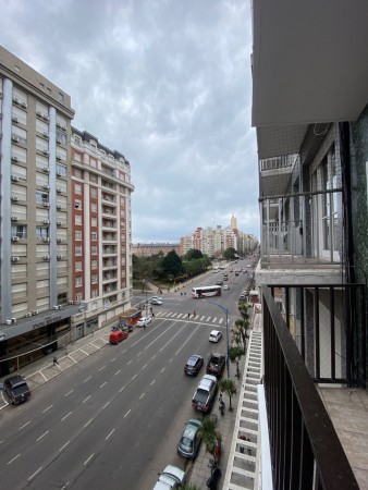 2 AMBIENTES A CALLE CON BALCÓN, AMOBLADO