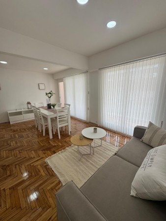 VENTA DEPARTAMENTO 4 AMBIENTES. CALLE, BALCON, VISTA LATERAL MAR.