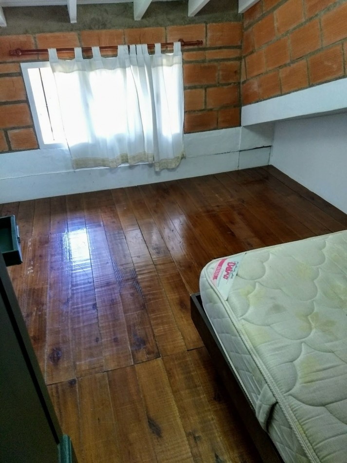 ALQUILER DUPLEX 4 AMBIENTES CHICO, BARRIO ALFAR.