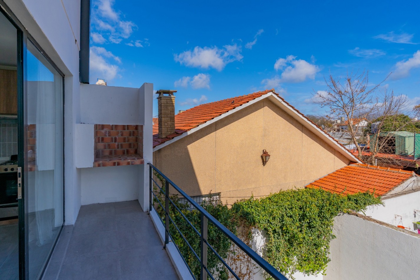  VENT.PH DE 3 AMBIENTES CON COCHERA A ESTRENAR.