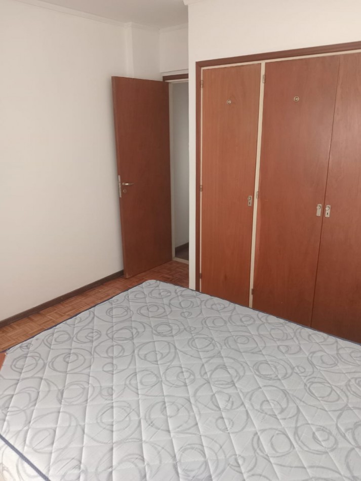 ALQUILER DE VIVIENDA. 2 AMBIENTES. LUMINOSO.