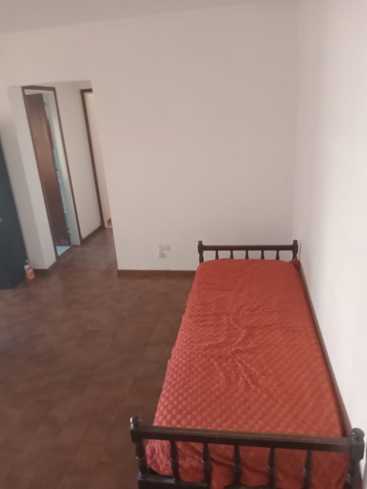 ALQUILER DE VIVIENDA. 2 AMBIENTES. LUMINOSO.